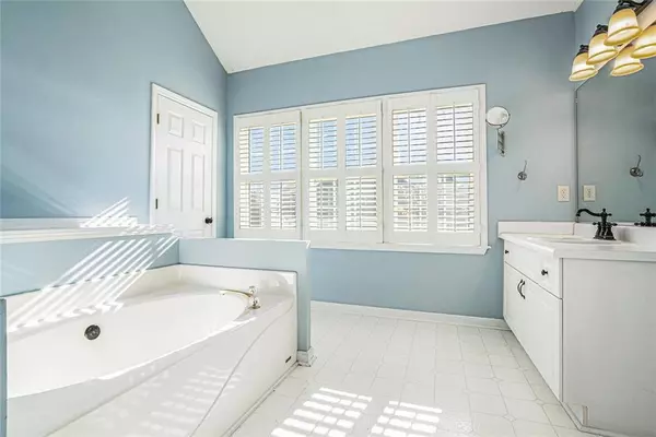 Dallas, GA 30132,79 Saddle Horn PL