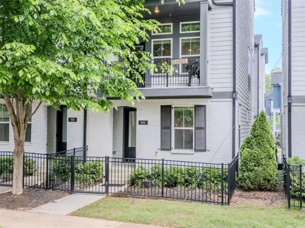 Decatur, GA 30030,915 Katie Kerr Drive