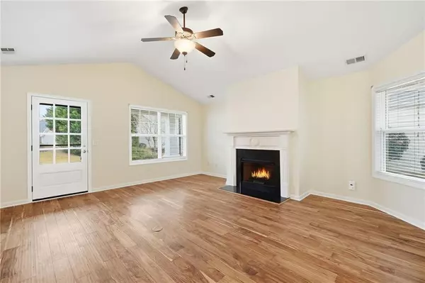 Woodstock, GA 30188,526 Arden Close