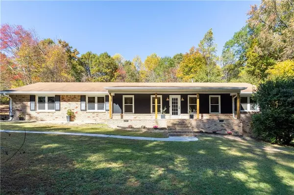 5925 Old Bill Cook RD, Atlanta, GA 30349