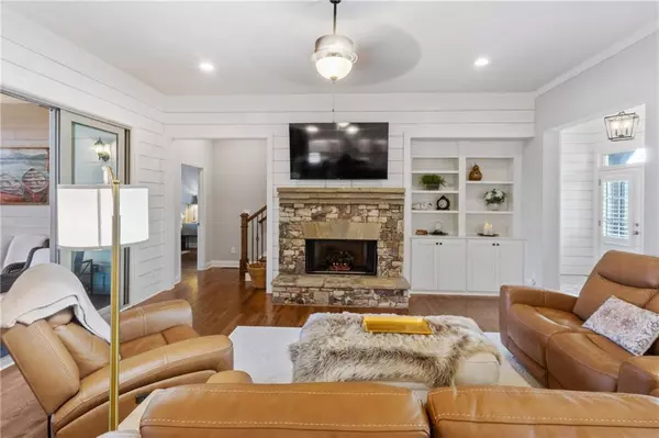 Gainesville, GA 30506,5536 Dockside Ovlk