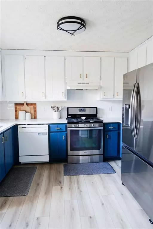 Canton, GA 30115,135 Sequoyah CIR