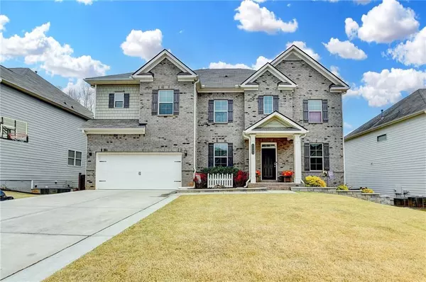 5525 Mirror Lake DR, Cumming, GA 30028