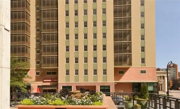 Atlanta, GA 30308,300 Peachtree ST NE #5M