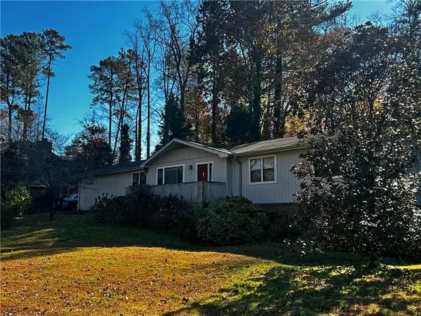 29 RHODES DR, Marietta, GA 30068