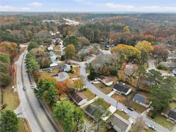 Stone Mountain, GA 30088,5323 Tracey DR