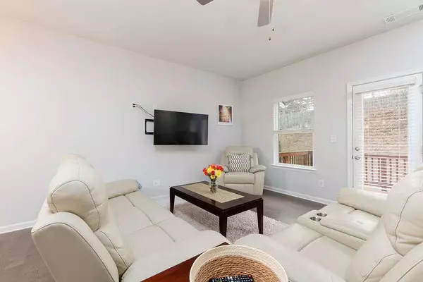 Kennesaw, GA 30144,2527 Hedgeway CIR