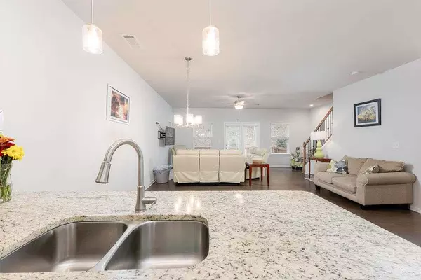 Kennesaw, GA 30144,2527 Hedgeway CIR