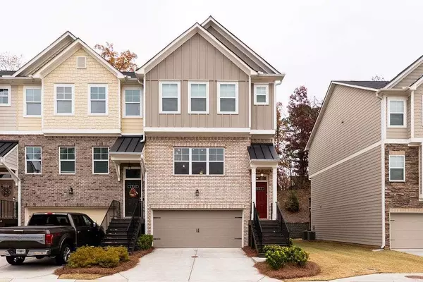 2527 Hedgeway CIR, Kennesaw, GA 30144