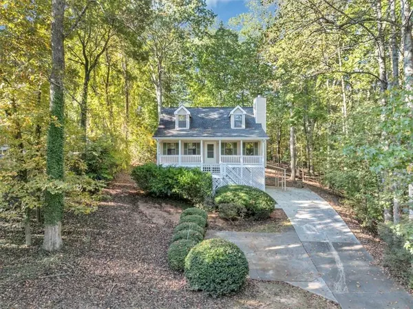 Flowery Branch, GA 30542,6280 OAKLEAF DR