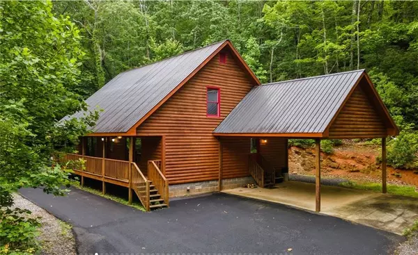 Clarkesville, GA 30523,1056 Sweetwater DR