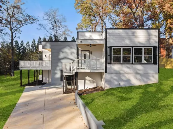 Atlanta, GA 30344,1429 Womack AVE