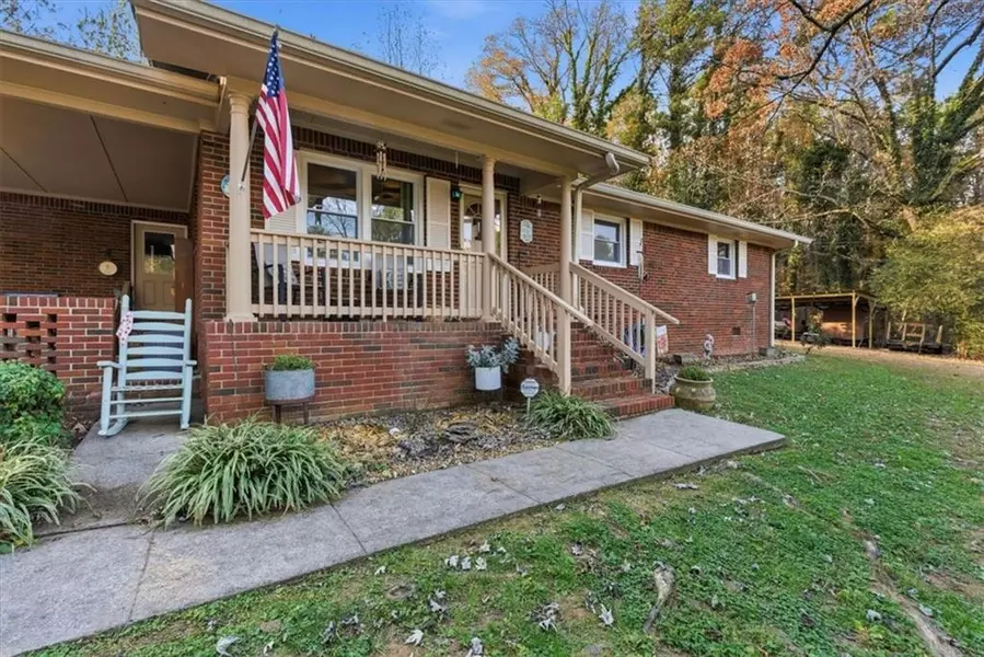 4682 Rockmart RD SE, Silver Creek, GA 30173