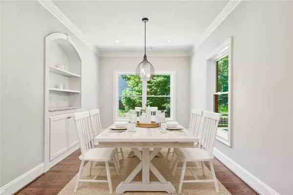 Atlanta, GA 30338,5816 Chamblee Dunwoody RD