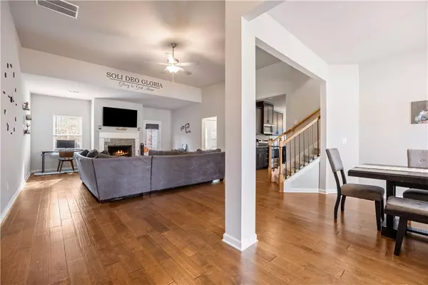 Commerce, GA 30529,184 Ashford LN