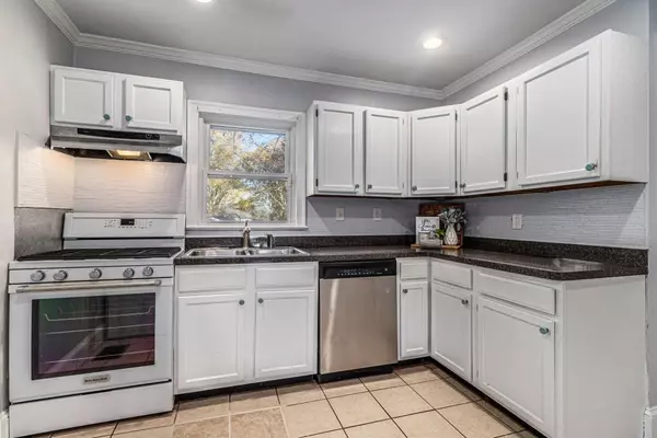 Scottdale, GA 30079,3102 Cedar ST