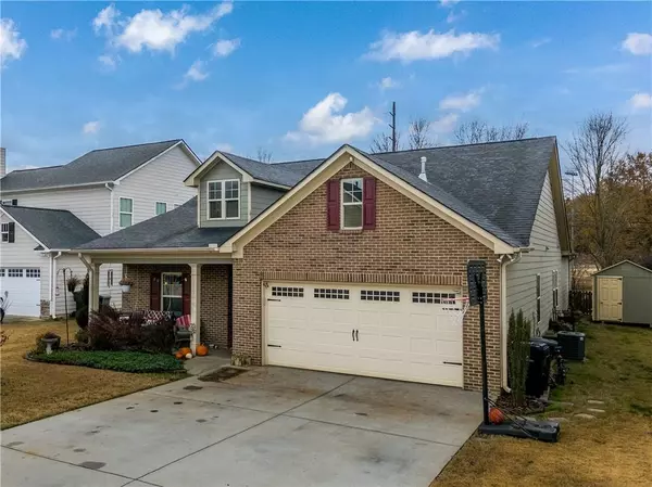 Cartersville, GA 30120,135 Mercer LN