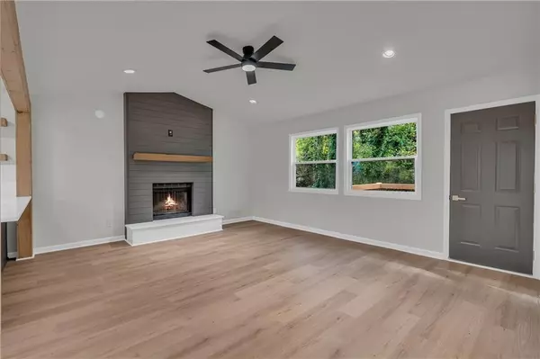 Lithonia, GA 30058,6150 Silver Spur DR