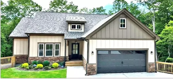 226 Chickasaw DR, Waleska, GA 30183