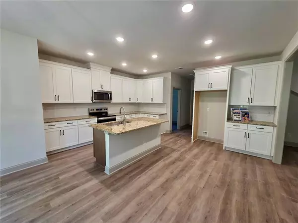 Waleska, GA 30114,114 Eagle Heart CT