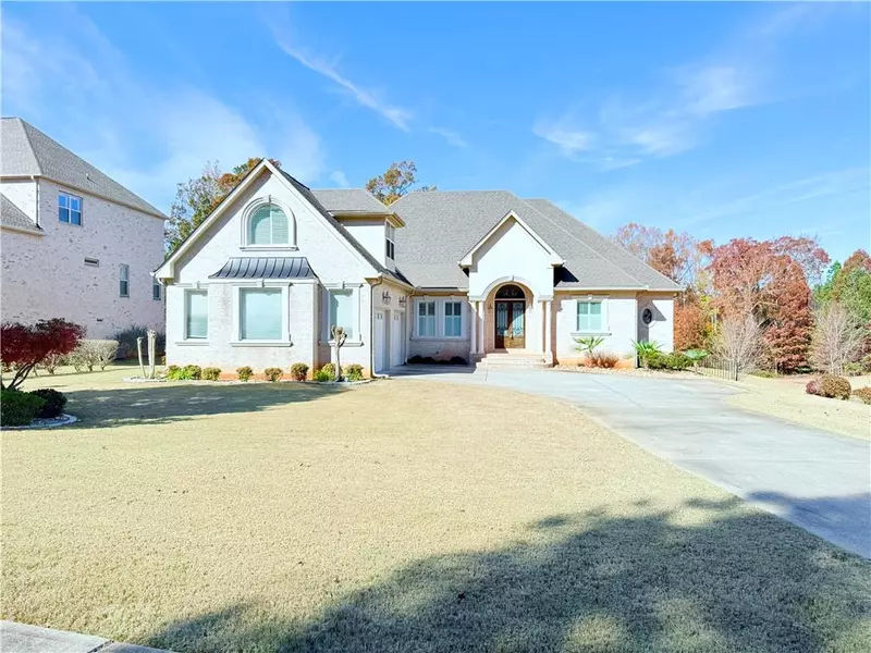 2308 Braunsroth LN, Hampton, GA 30228