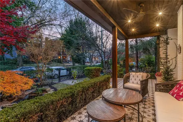 Atlanta, GA 30312,578 East AVE NE