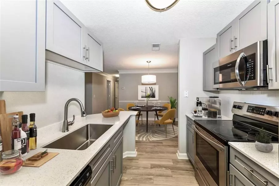 9200 Roberts DR #5-504, Sandy Springs, GA 30350