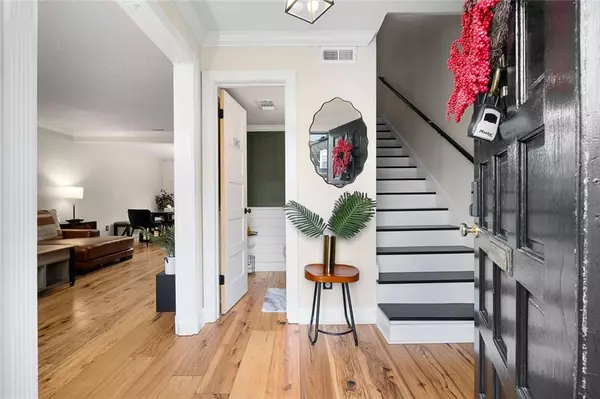 Atlanta, GA 30318,5 Spinning House PL NW