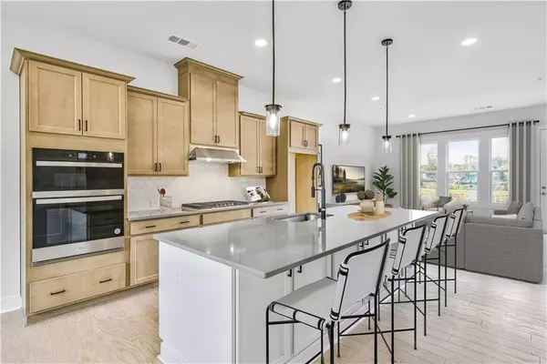 Smyrna, GA 30080,2320 Mockernut TRL #139