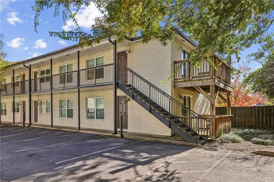 48 Peachtree AVE NE #325, Atlanta, GA 30305