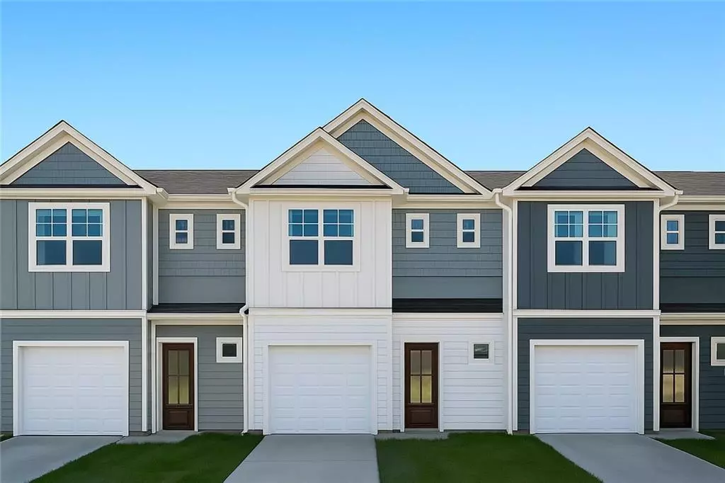 Lavonia, GA 30553,55 Wright Street #67