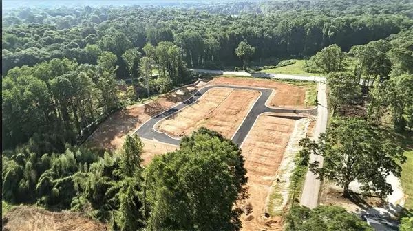 Lavonia, GA 30553,55 Wright Street #67