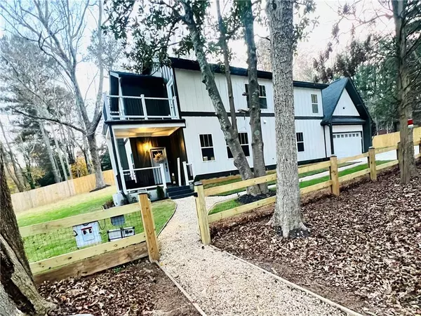 2257 Barge RD SW, Atlanta, GA 30331