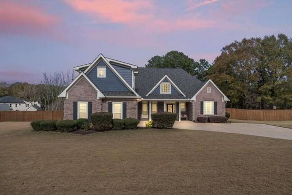 208 Suffolk WAY, Mcdonough, GA 30252