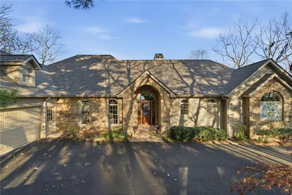 Big Canoe, GA 30143,739 Summit DR E