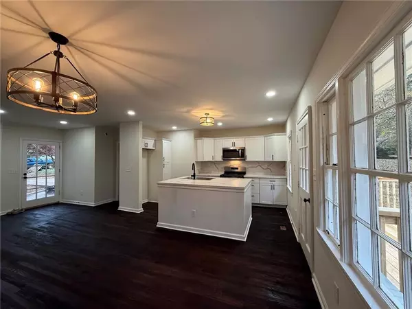 Decatur, GA 30032,1847 Camellia DR