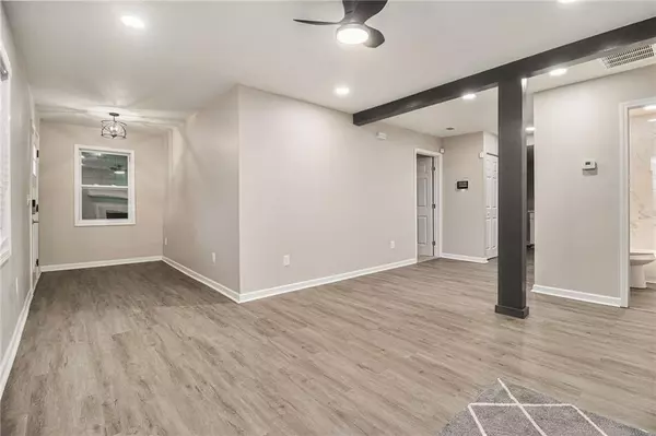 Atlanta, GA 30310,1246 Campbellton RD SW