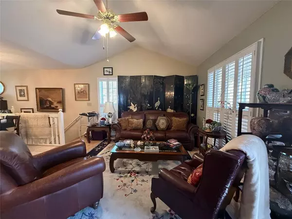 Dahlonega, GA 30533,490 GOLDEN AVE