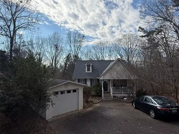 Dahlonega, GA 30533,490 GOLDEN AVE