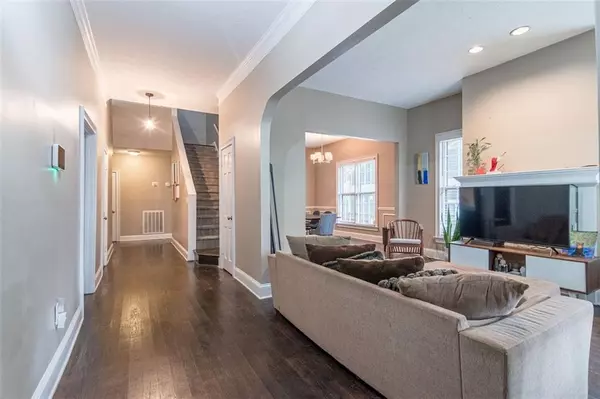 Atlanta, GA 30310,1327 Oak ST SW