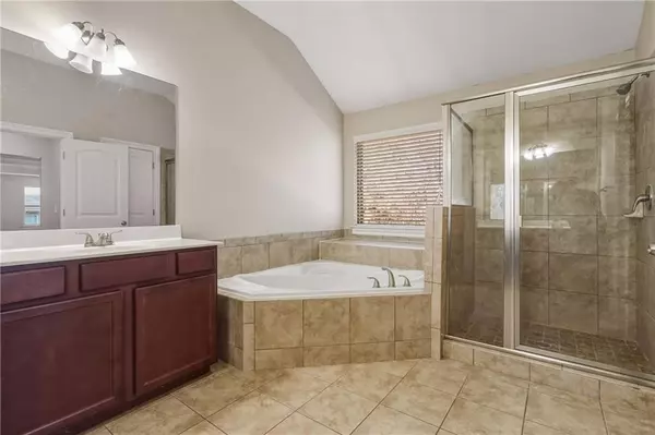 Buford, GA 30519,2416 Loughridge DR