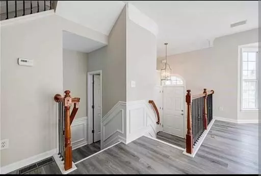 Alpharetta, GA 30004,1342 THORNBOROUGH DR