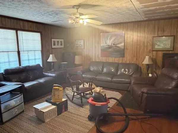 Alpharetta, GA 30004,201 Tidwell RD