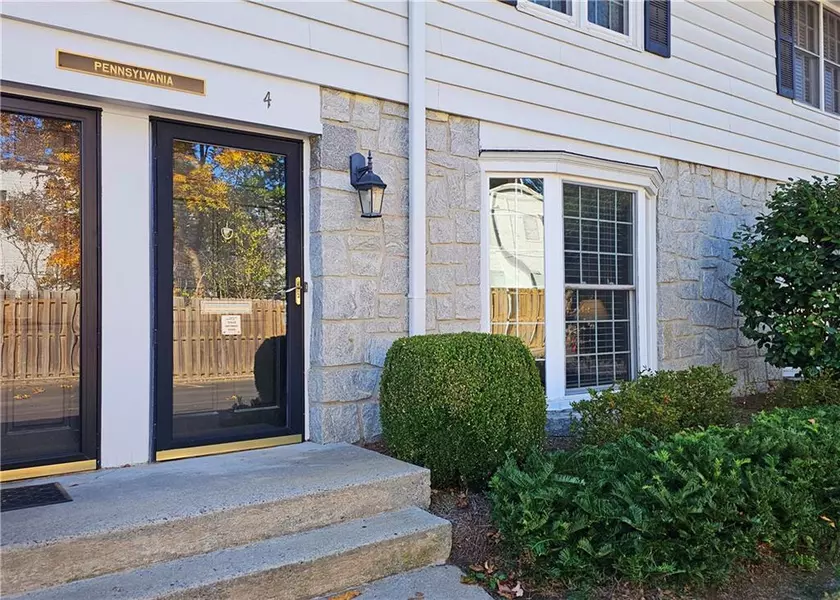 136 Peachtree Memorial DR NW #PA4, Atlanta, GA 30308