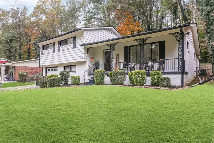 2715 Riggs DR, East Point, GA 30344