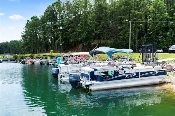 Waleska, GA 30183,180 Cherokee DR S