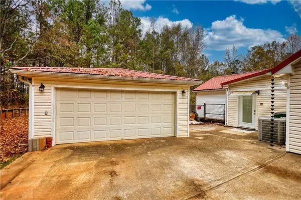 Social Circle, GA 30025,225 Ewing DR