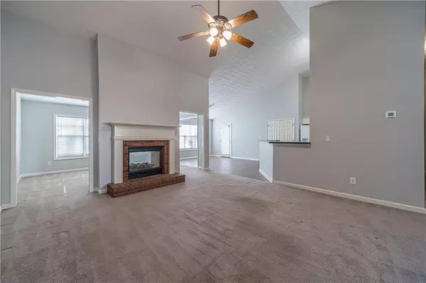 Dacula, GA 30019,2717 Links Overlook DR