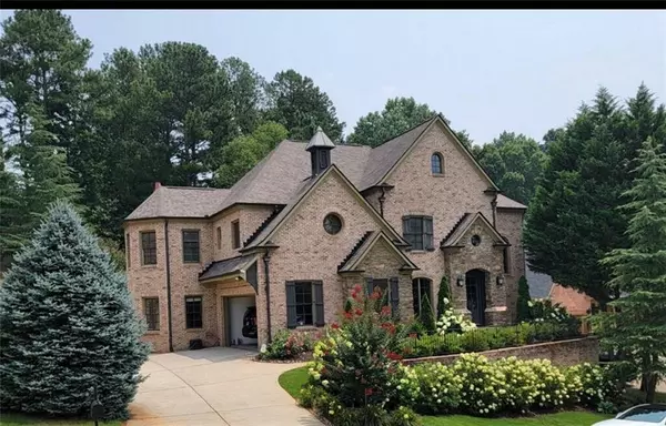 4170 Bonnett Creek LN, Hoschton, GA 30548