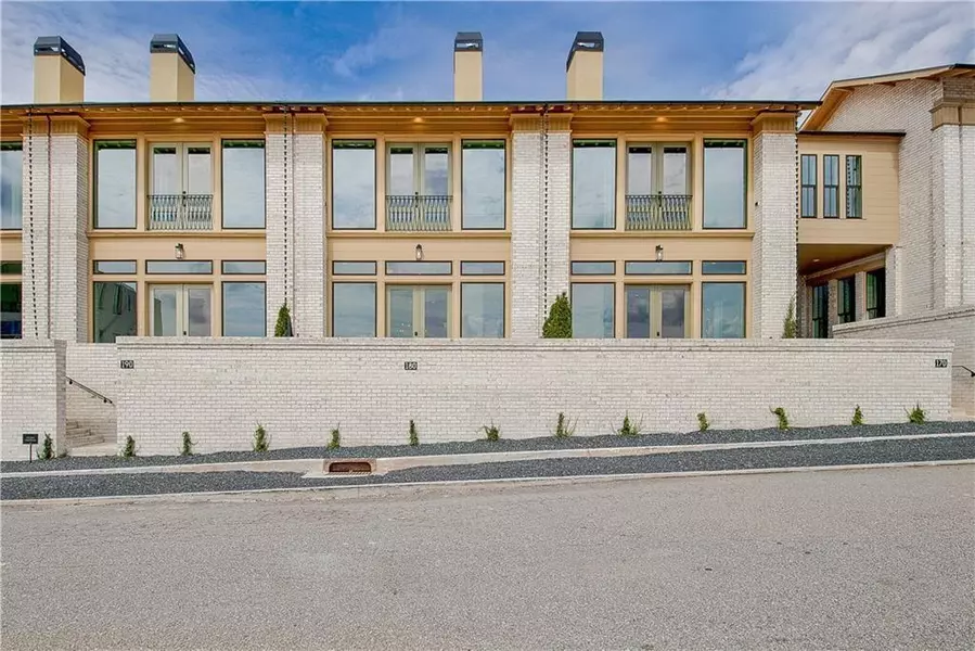 180 Rolison WAY, Fayetteville, GA 30214